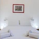 Eden Di Chia - House In Private Hébergement de vacances