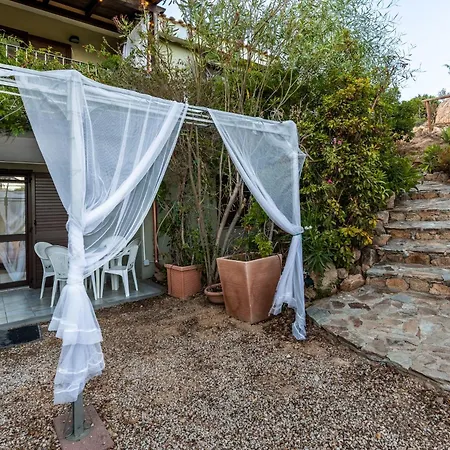 Eden Di Chia - House In Private * Pinus Village