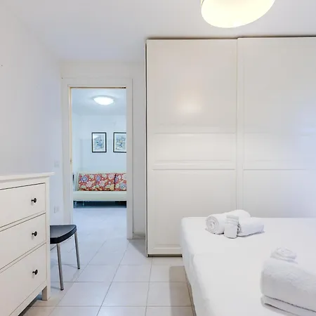 Eden Di Chia - House In Private Semesterbostad Pinus Village