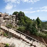 Eden Di Chia - House In Private