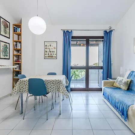 Hébergement de vacances Eden Di Chia - House